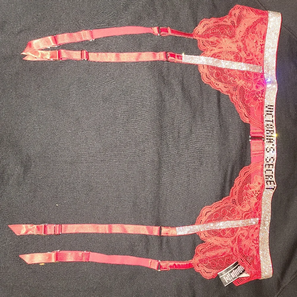 Victoria Secret - Picture 9 of 15